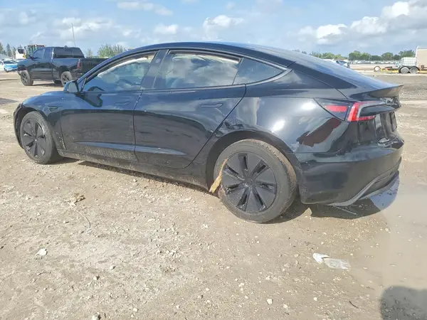 5YJ3E1EBXRF802150 2024 TESLA MODEL 3 - Image 2