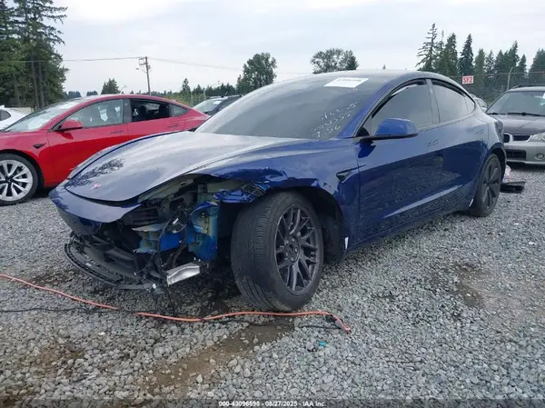 5YJ3E1EBXRF807252 2024 TESLA MODEL 3 - Image 2