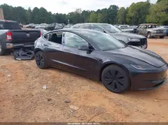 5YJ3E1EBXRF808725 2024 TESLA MODEL 3