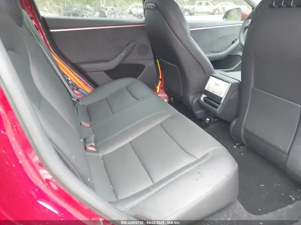 5YJ3E1EBXRF810684 2024 TESLA MODEL 3 - Image 8