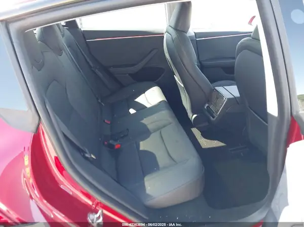 5YJ3E1EBXRF818333 2024 TESLA MODEL 3 - Image 8