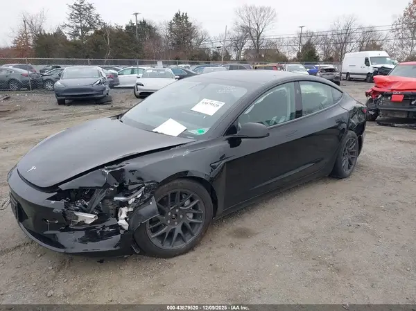 5YJ3E1EBXRF825511 2024 TESLA MODEL 3 - Image 2