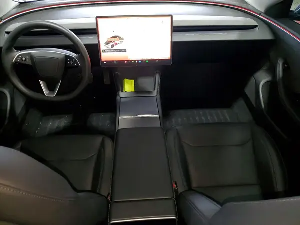 5YJ3E1EBXRF835097 2024 TESLA MODEL 3 - Image 8