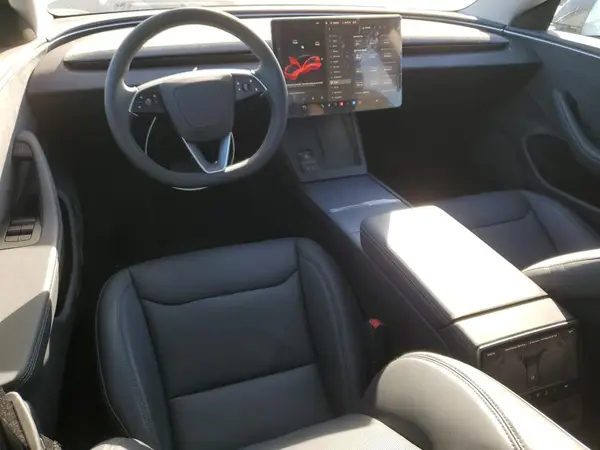5YJ3E1EBXRF841790 2024 TESLA MODEL 3 - Image 8