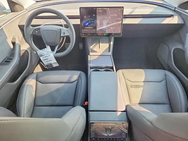 5YJ3E1EBXSF044509 2025 TESLA MODEL 3 - Image 8