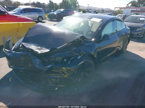 5YJ3E1EBXSF048995 2025 TESLA MODEL 3 - Image 2