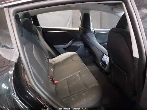 5YJ3E1EBXSF063268 2025 TESLA MODEL 3 - Image 8