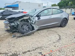 5YJ3E1EBXSF881874 2025 TESLA MODEL 3