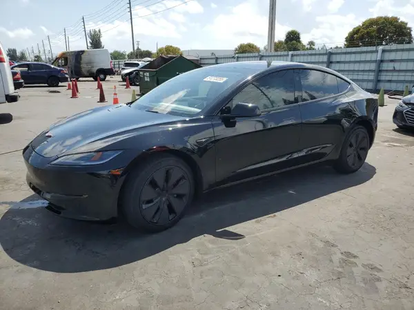 5YJ3E1EBXSF892566 2025 TESLA MODEL 3 - Image 1