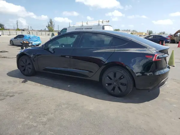 5YJ3E1EBXSF892566 2025 TESLA MODEL 3 - Image 2