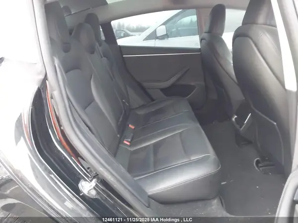 5YJ3E1EBXSF895953 2025 TESLA MODEL 3 - Image 8