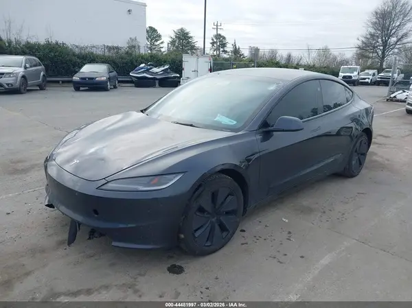 5YJ3E1EBXSF898142 2025 TESLA MODEL 3 - Image 2