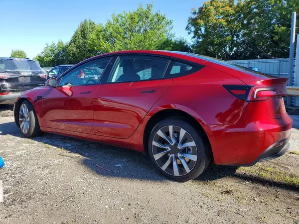5YJ3E1EBXSF907468 2025 TESLA MODEL 3 - Image 2