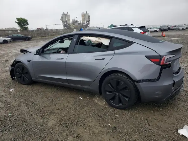 5YJ3E1EBXSF910712 2025 TESLA MODEL 3 - Image 2