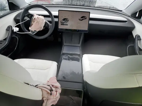 5YJ3E1EBXSF913304 2025 TESLA MODEL 3 - Image 8