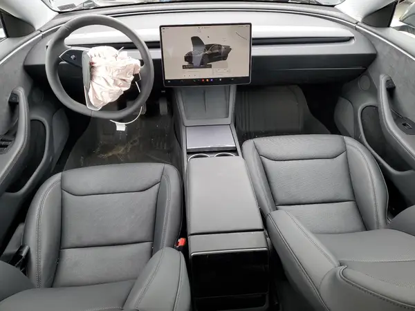 5YJ3E1EBXSF914310 2025 TESLA MODEL 3 - Image 8