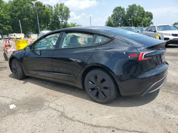5YJ3E1EBXSF915330 2025 TESLA MODEL 3 - Image 2