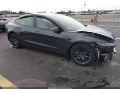 5YJ3E1EBXSF941572 2025 TESLA MODEL 3