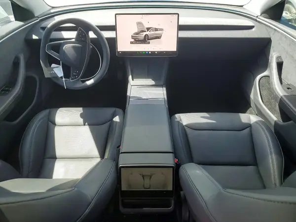 5YJ3E1EBXSF943189 2025 TESLA MODEL 3 - Image 8