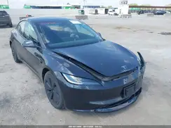 5YJ3E1EBXSF950000 2025 TESLA MODEL 3