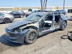 5YJ3E1EBXSF960879 2025 TESLA MODEL 3