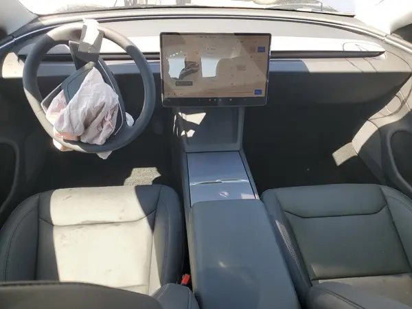 5YJ3E1EBXSF979187 2025 TESLA MODEL 3 - Image 8