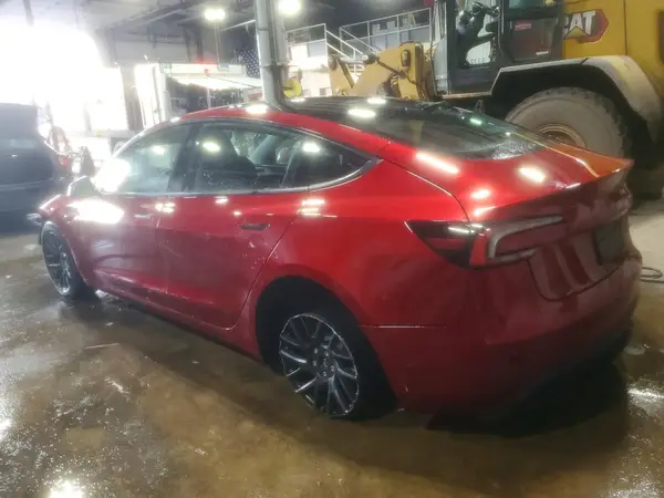 5YJ3E1EBXTF116908 2026 TESLA MODEL 3 - Image 2
