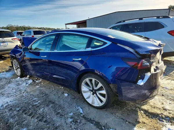 5YJ3E1EC0LF586874 2020 TESLA MODEL 3 - Image 2
