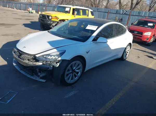 5YJ3E1EC0LF587023 2020 TESLA MODEL 3 - Image 2