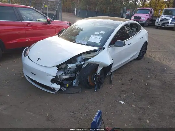5YJ3E1EC0LF603267 2020 TESLA MODEL 3 - Image 2