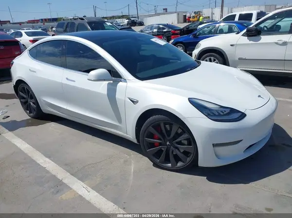 5YJ3E1EC0LF623972 2020 TESLA MODEL 3 - Image 1