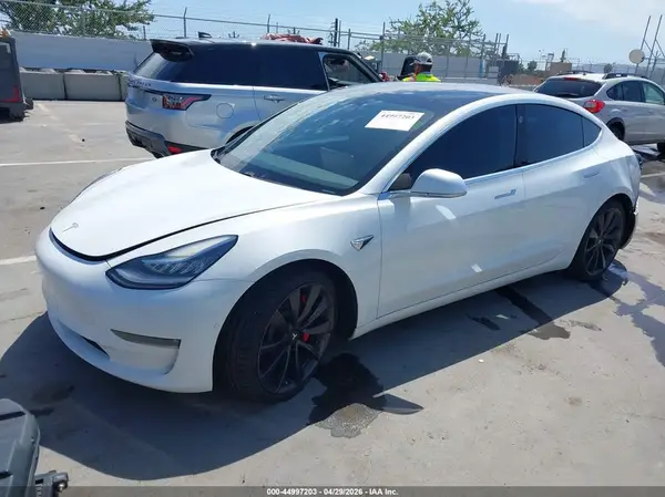 5YJ3E1EC0LF623972 2020 TESLA MODEL 3 - Image 2