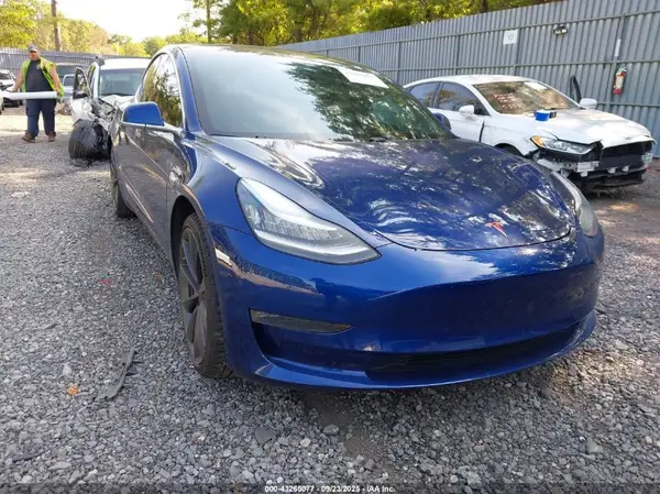 5YJ3E1EC0LF641159 2020 TESLA MODEL 3 - Image 1