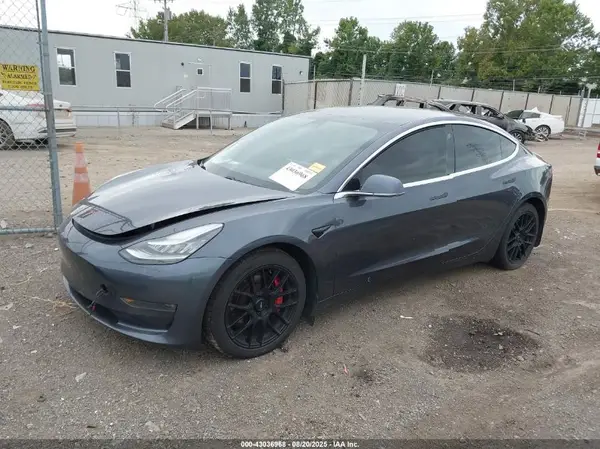 5YJ3E1EC0LF713364 2020 TESLA MODEL 3 - Image 2