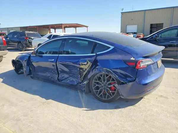 5YJ3E1EC0LF713574 2020 TESLA MODEL 3 - Image 2
