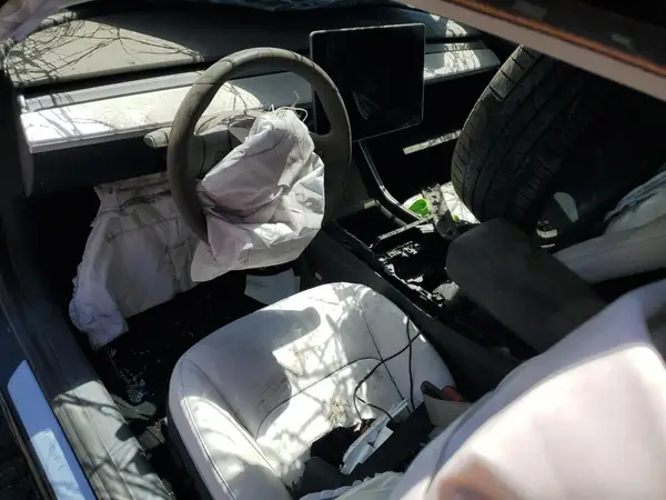 5YJ3E1EC0LF742797 2020 TESLA MODEL 3 - Image 8