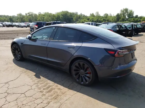 5YJ3E1EC0MF028959 2021 TESLA MODEL 3 - Image 2