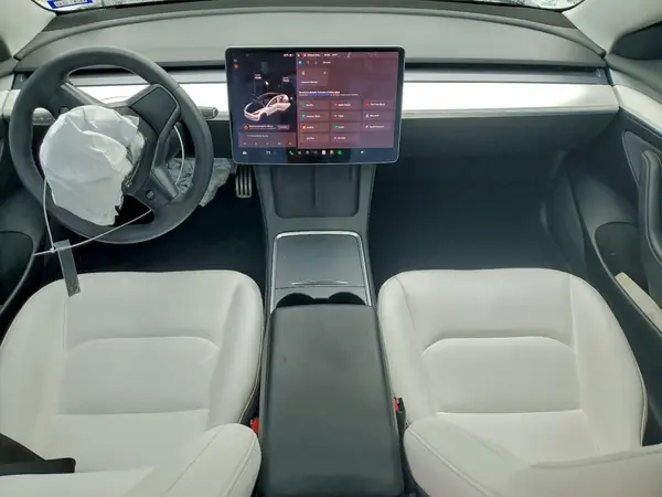 5YJ3E1EC0MF061167 2021 TESLA MODEL 3 - Image 8