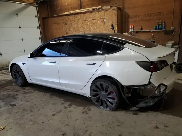 5YJ3E1EC0MF074369 2021 TESLA MODEL 3 - Image 2