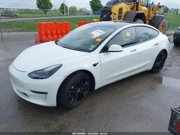 5YJ3E1EC0MF082522 2021 TESLA MODEL 3 - Image 2