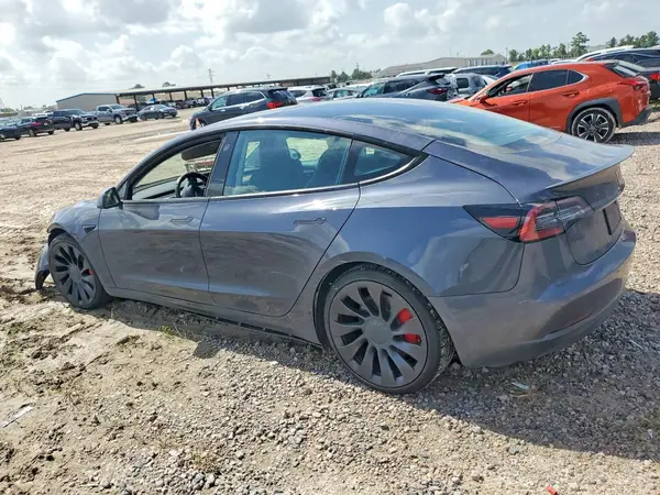 5YJ3E1EC0MF094833 2021 TESLA MODEL 3 - Image 2