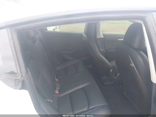 5YJ3E1EC0MF991036 2021 TESLA MODEL 3 - Image 8