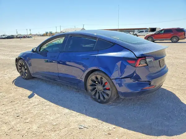 5YJ3E1EC0NF104486 2022 TESLA MODEL 3 - Image 2