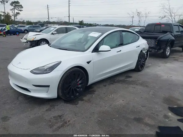 5YJ3E1EC0NF259362 2022 TESLA MODEL 3 - Image 2