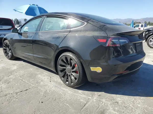 5YJ3E1EC0NF263900 2022 TESLA MODEL 3 - Image 2