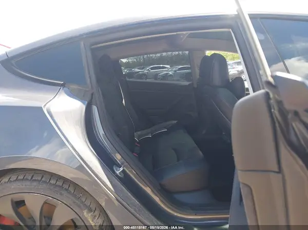 5YJ3E1EC0NF265291 2022 TESLA MODEL 3 - Image 8