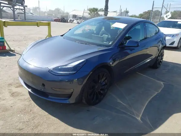 5YJ3E1EC0NF270037 2022 TESLA MODEL 3 - Image 2