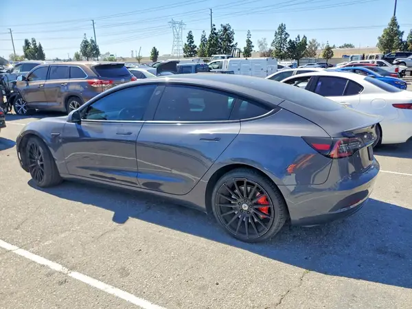 5YJ3E1EC0NF276002 2022 TESLA MODEL 3 - Image 2
