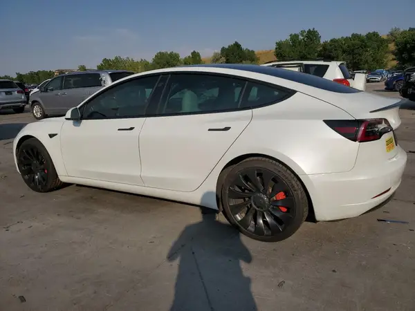 5YJ3E1EC0NF297240 2022 TESLA MODEL 3 - Image 2