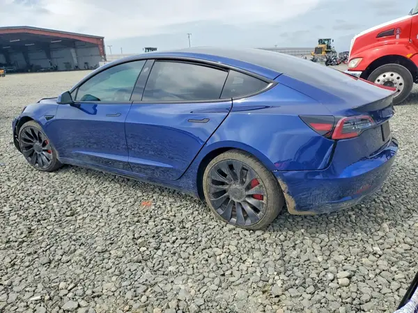 5YJ3E1EC0NF298176 2022 TESLA MODEL 3 - Image 2